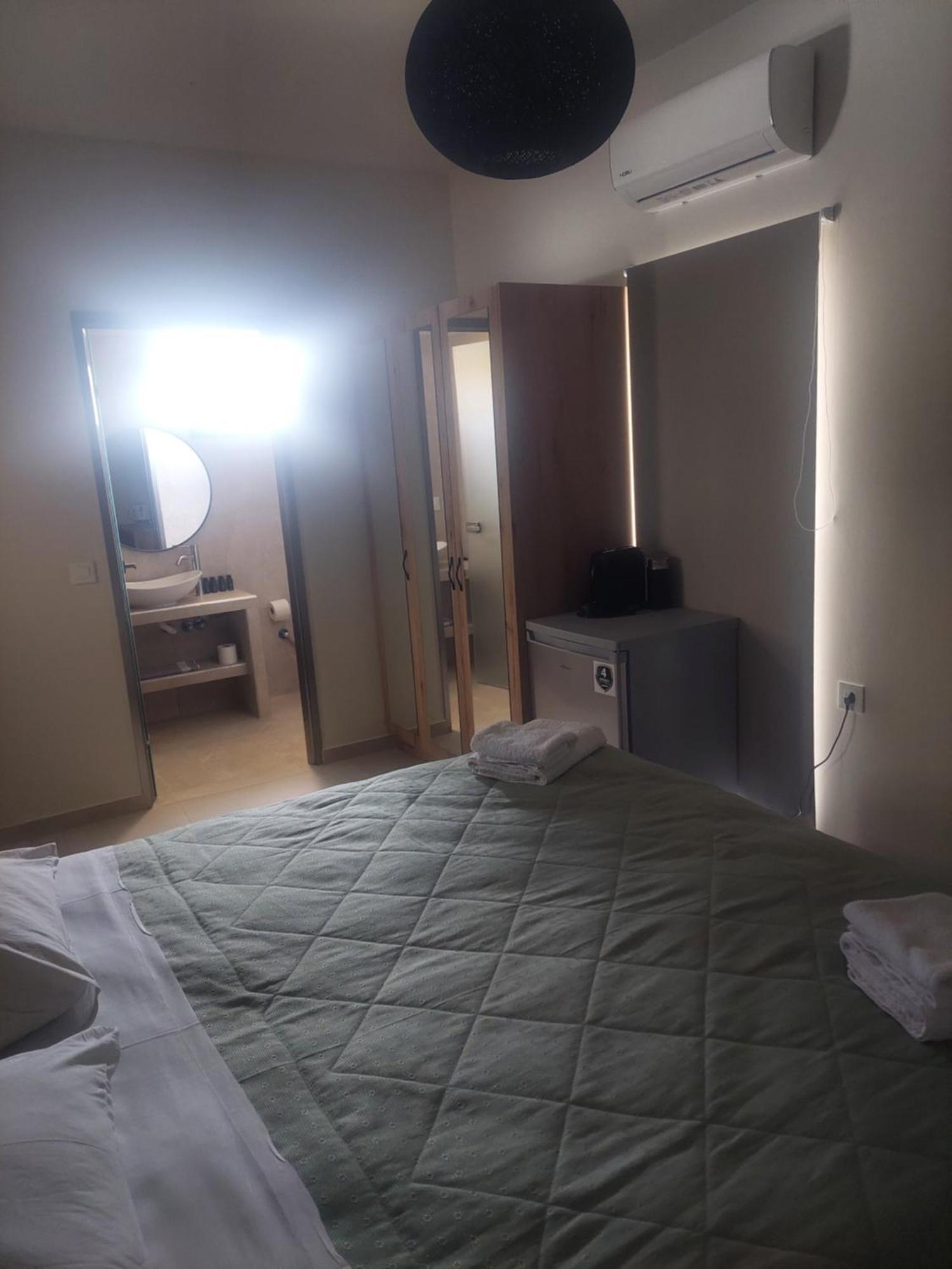 Sea Side Studios 티실리비 외부 사진